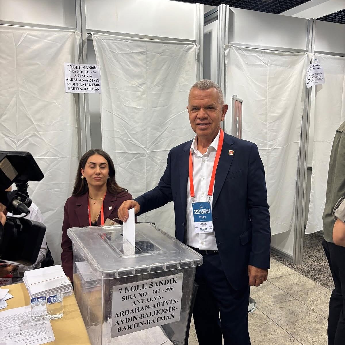 CHP Gönen İlçe Başkanı Ünsal Acar Kurultaya Katıldı